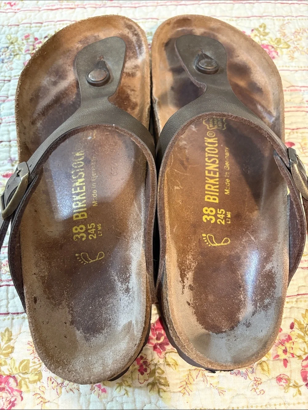 Birkenstock Gizeh Thong Sandals Bronze